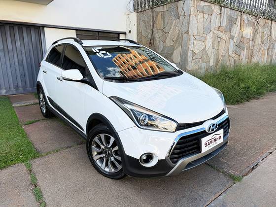 HYUNDAI HB20X 1.6 16V PREMIUM FLEX 4P AUTOMÁTICO